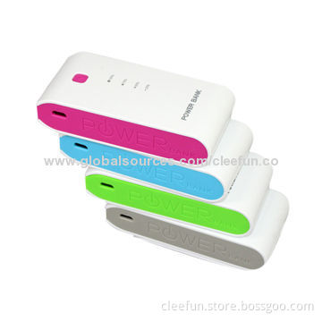 Universal 4,400/5,200mAh portable power banks for emergencyNew